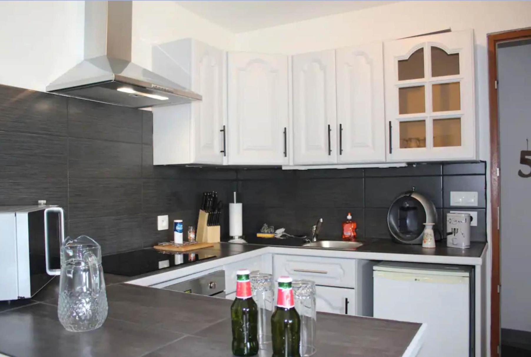 Appartement Avec Parking Gratuit Et Wifi Vierzon Luaran gambar